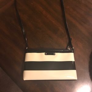***SOLD***Kate Spade. Penn Valley crossbody.
